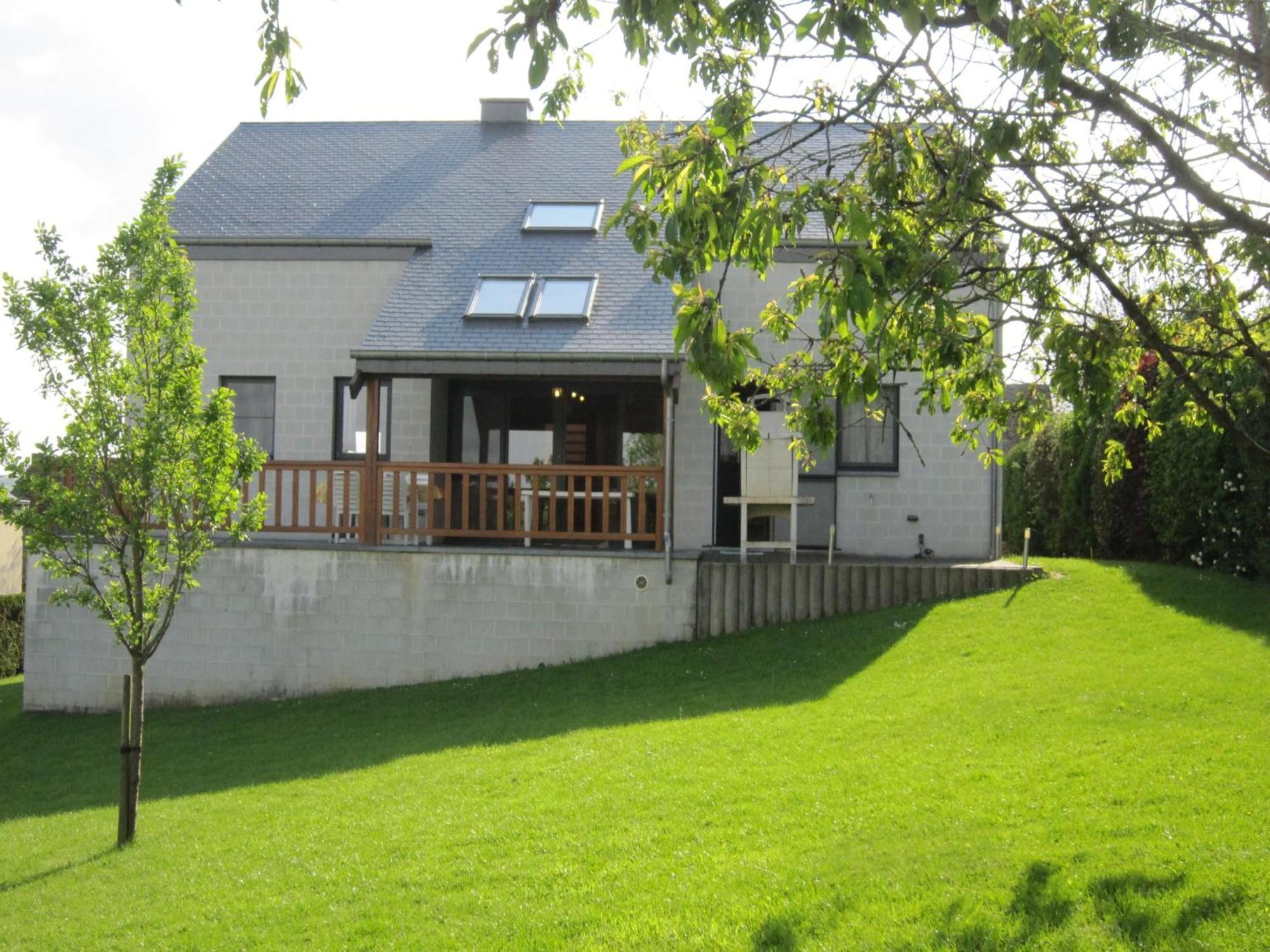 Contemporary Holiday Home In Houffalize With Private Garden Exterior foto